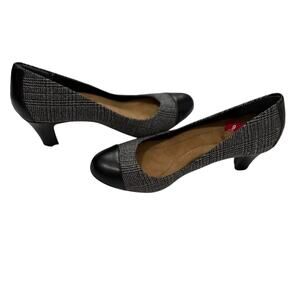 NWOT Giani Bernini black and grey heels